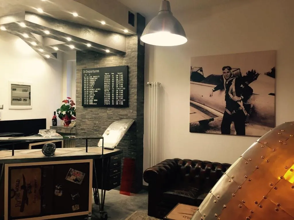 Lobby, Atmos Luxe Navigli Hostel & Rooms, Milan