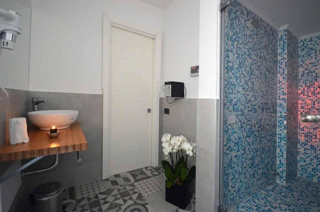 Room, Barbarella Suite, Naples