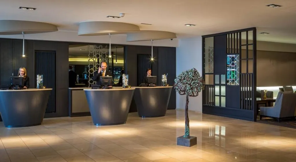 Lobby, Maldron Hotel Dublin Airport, Dublin