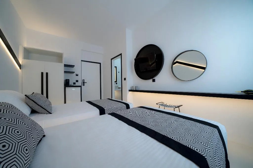 Double or Twin COMFORT Room, Divelia, Santorini