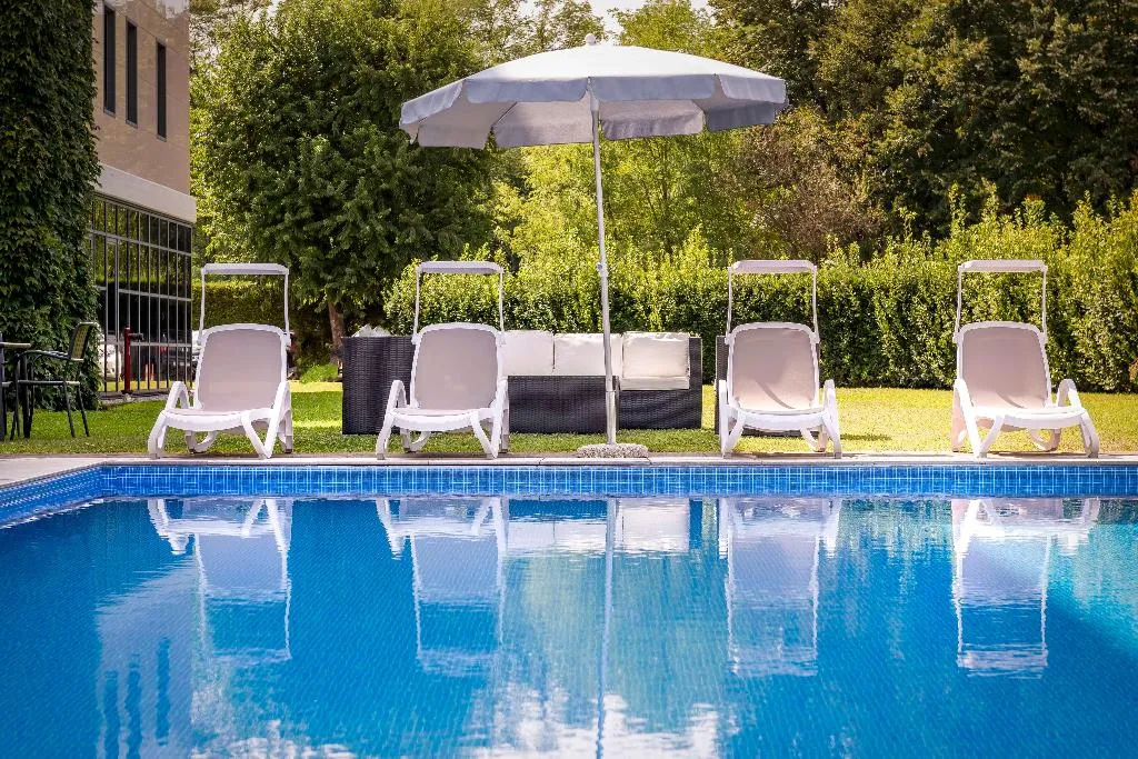 Pool, Best Western Cavalieri della Corona, Milan