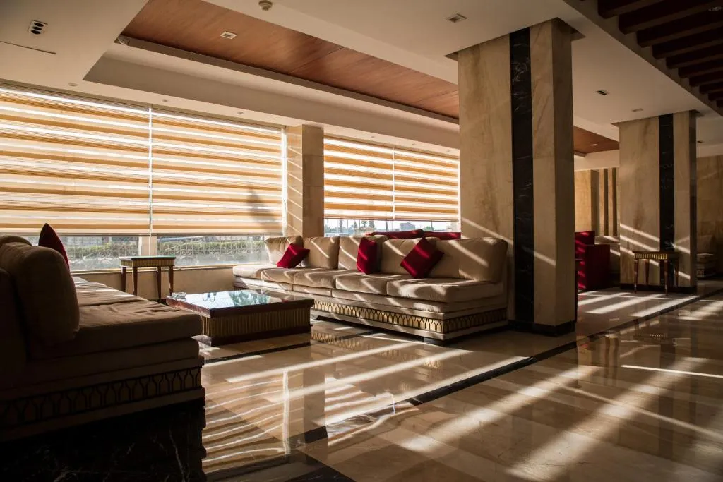 Lobby, Tiba Pyramids Resort, Cairo