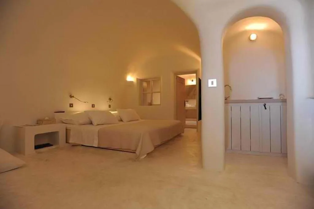 Room, Kapari Natural Resort - member of Unique Lodges Na, Santorini
