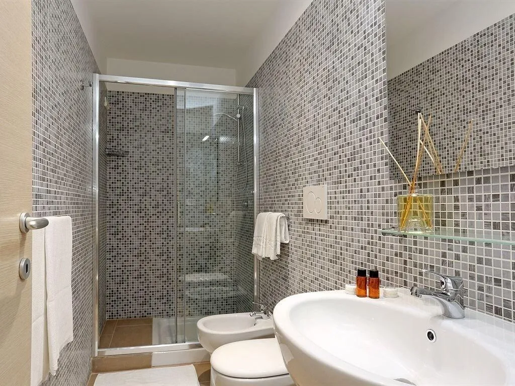 Room, Adorasuite 2, Naples