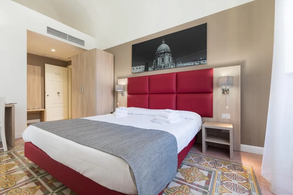 JUNIOR SUITE CAPACITY 3 Room, Belmonte102 Esclusive Suites, Palermo