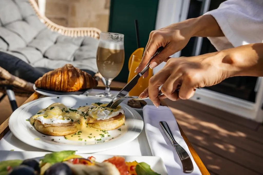 DOUBLE SUPERIOR WITH TERRACE Room, Armerun Heritage Hotel & Residences, Split