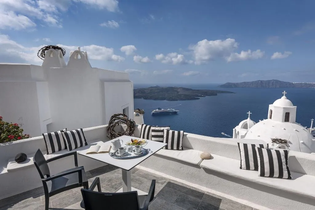 Room, Aigialos Luxury Traditional Settlement, Santorini