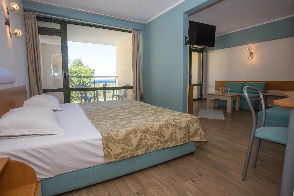 STUDIO STANDARD Room, Amfibia Beach Complex, Bourgas