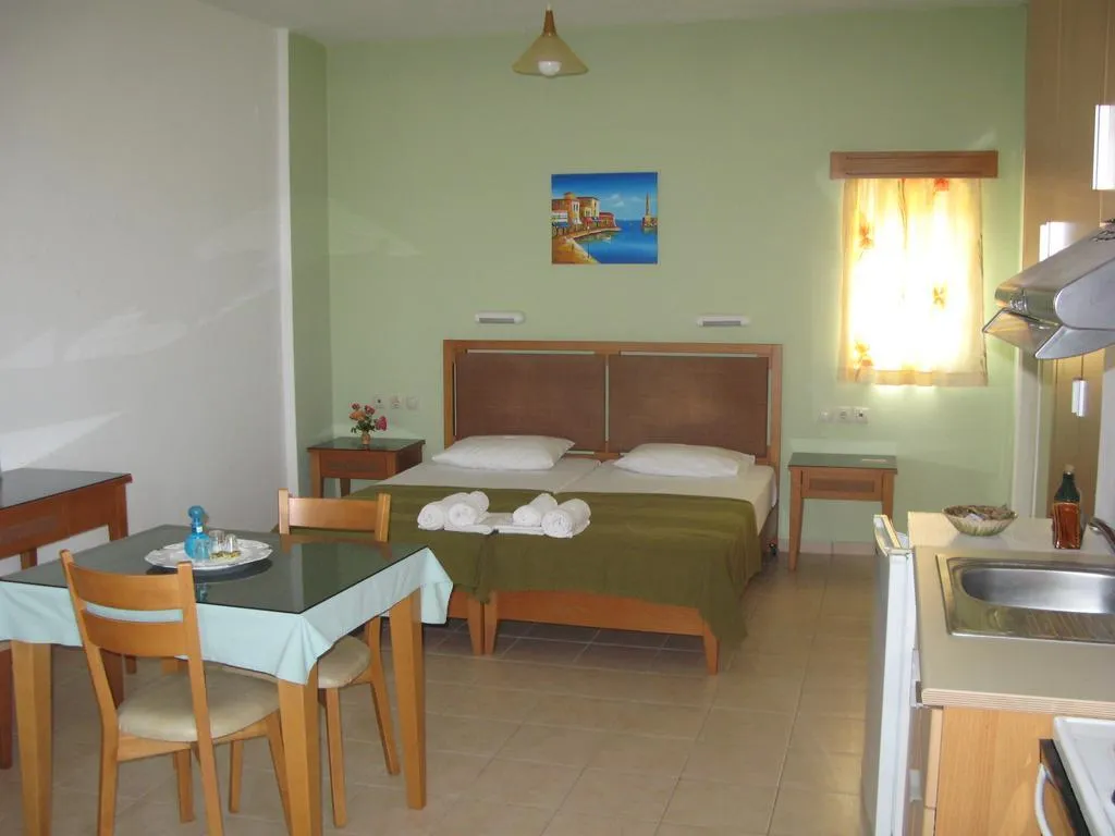 STUDIO STANDARD Room, Fotis Studios & Apartments, Crete