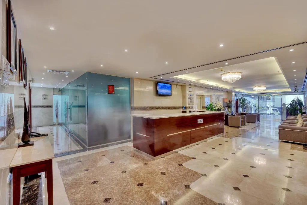 Restaurant, Pearl Marina Hotel Apartments, Dubai