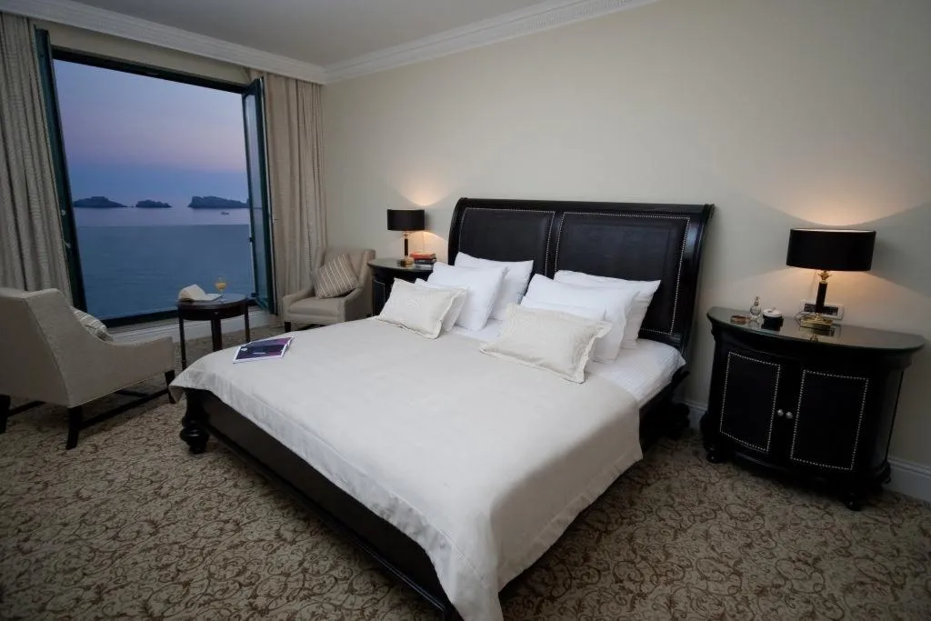 SUITE SEA VIEW Room, Royal Princess Hotel, Dubrovnik