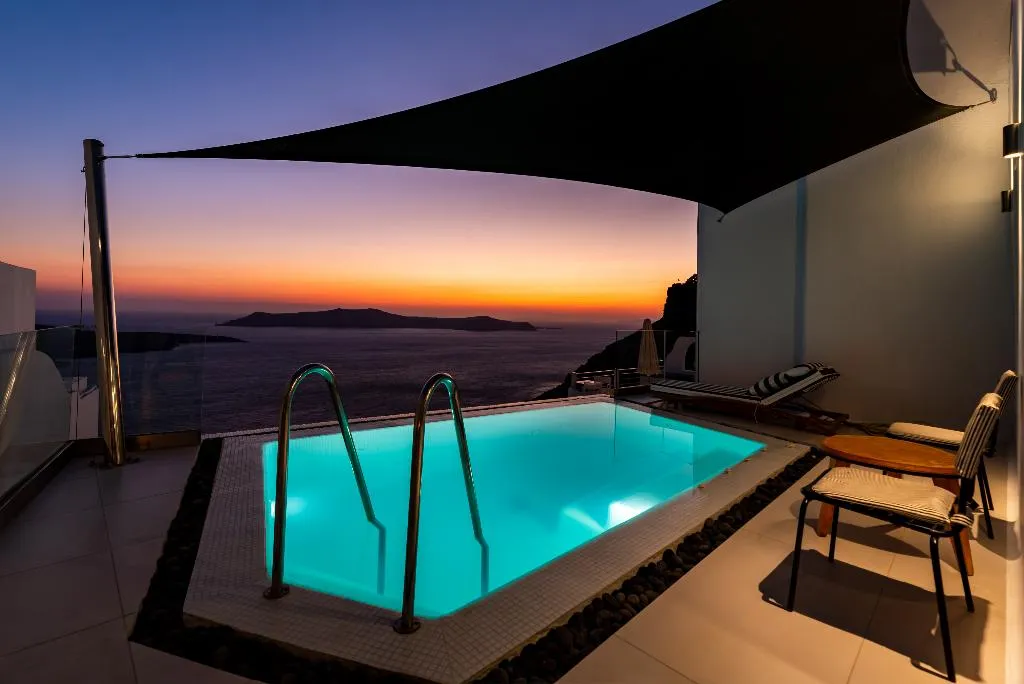 General view, Daydream Luxury Suites, Santorini