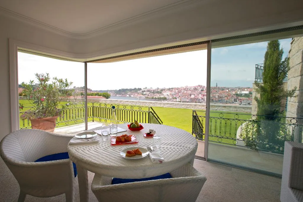 SUITE PREMIUM Room, The Yeatman, Porto