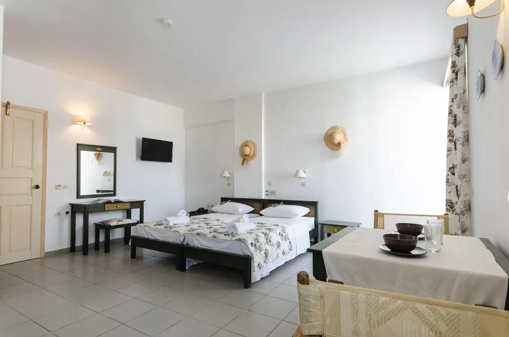 Double or Twin CITY VIEW Room, Happiness Apartments, Crete