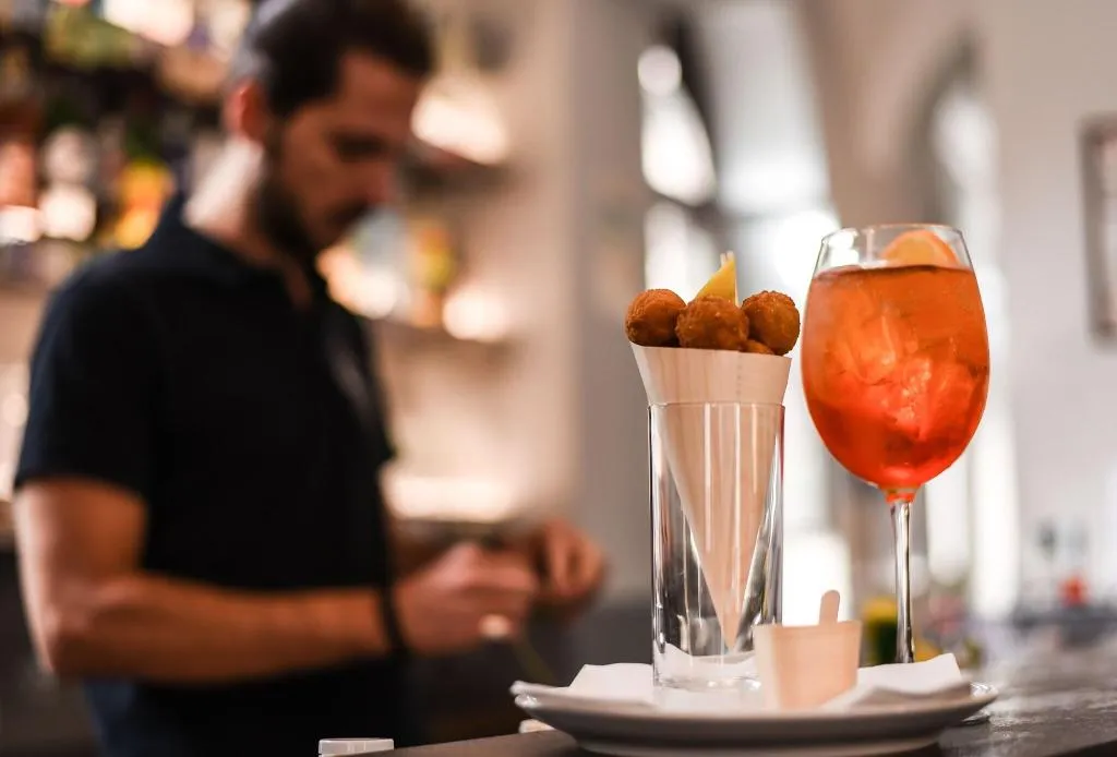 Bar, Babila Hostel, Milan