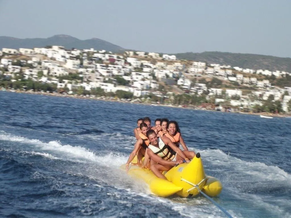 Sports and Entertainment, Gün ay Hotel, Bodrum