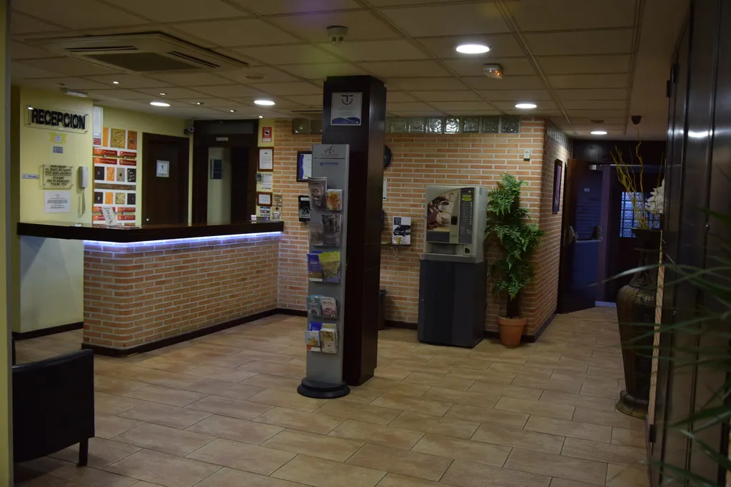 Lobby, Complutense, Madrid