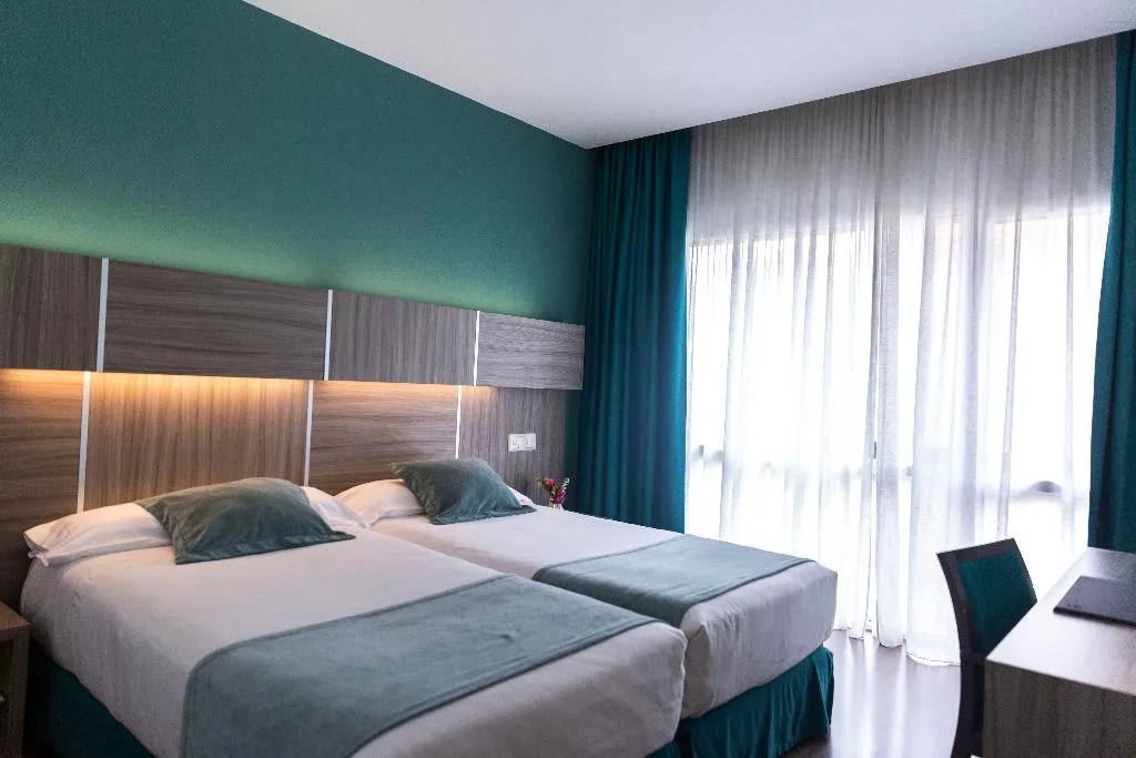 DOUBLE STANDARD Room, Serrano, Madrid