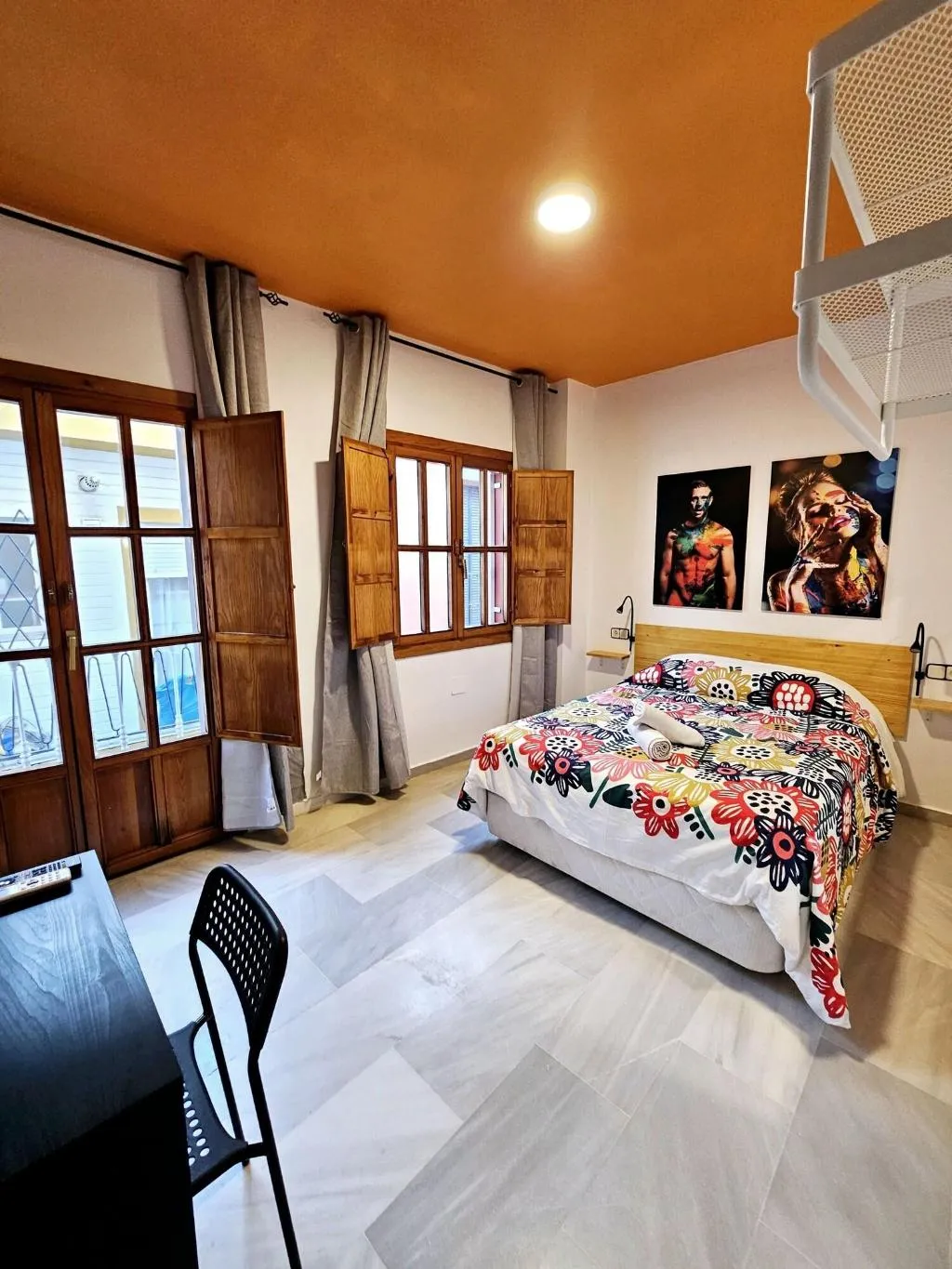 Room, Arc House Plaza, Seville