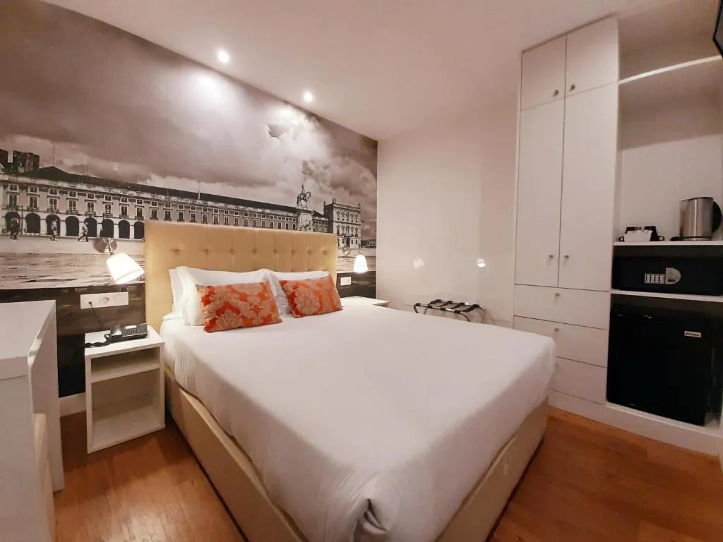 DOUBLE STANDARD Room, Lisbon City Apartments & Suites by City Hotels, Lisbon