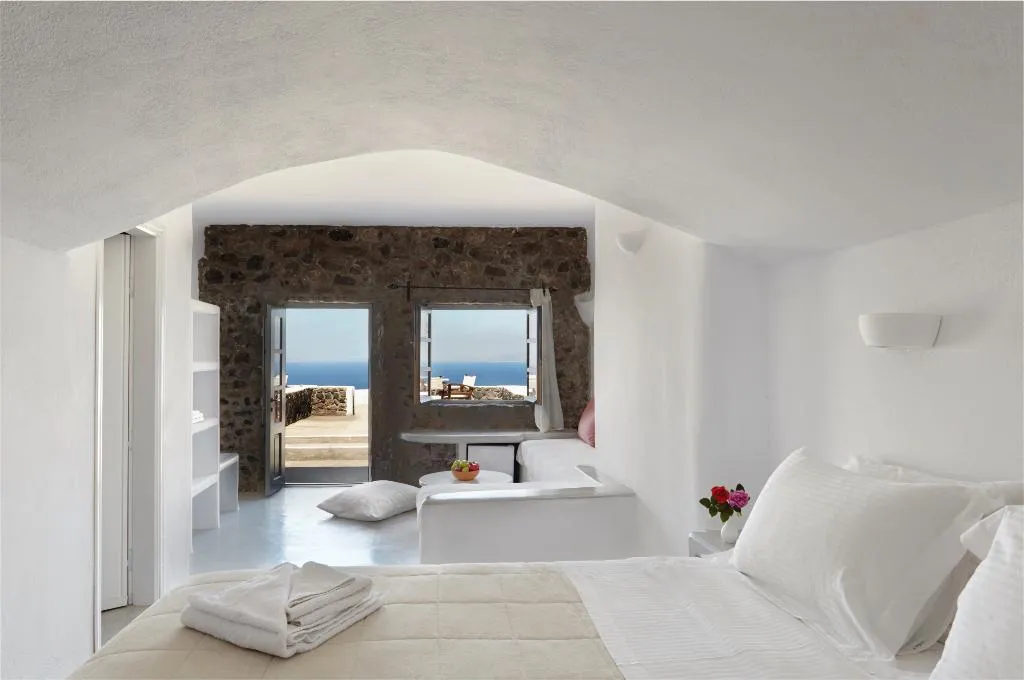 DOUBLE SUPERIOR SEA VIEW Room, Finikia Memories (ex Finikia's Place), Santorini