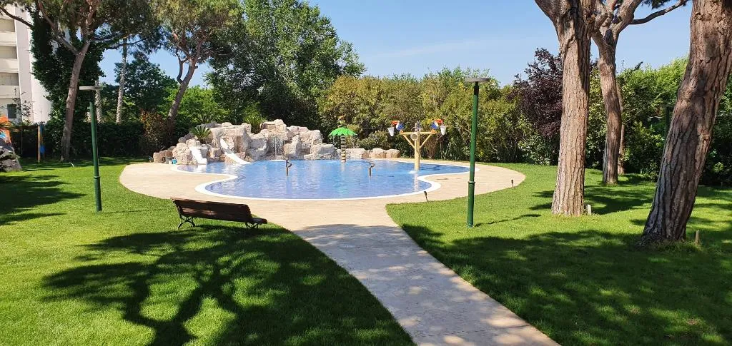 Pool, Beverly Park, Costa Brava