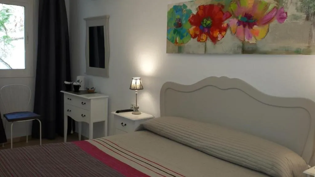 Room, Hostal Tres Soles, Costa Del Sol
