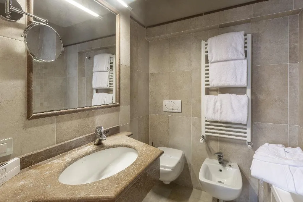 DOUBLE WITH TERRACE Room, Embassy, Florence