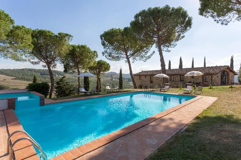 Pool, Fattoria Pratale, Florence