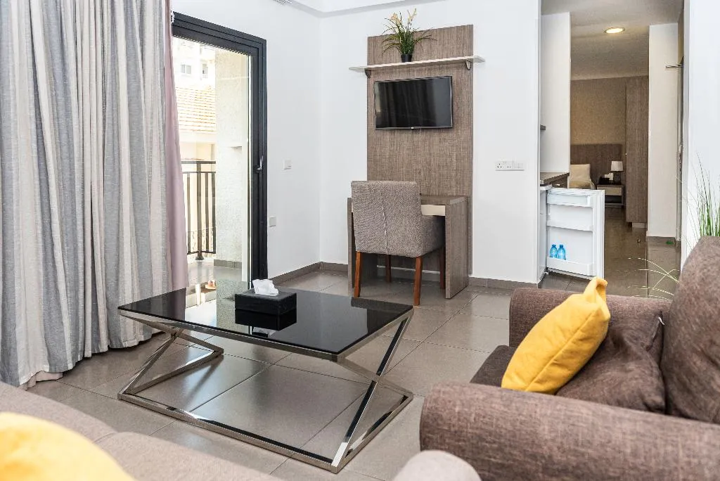 SUITE DELUXE Room, Rise Hotel, Cyprus