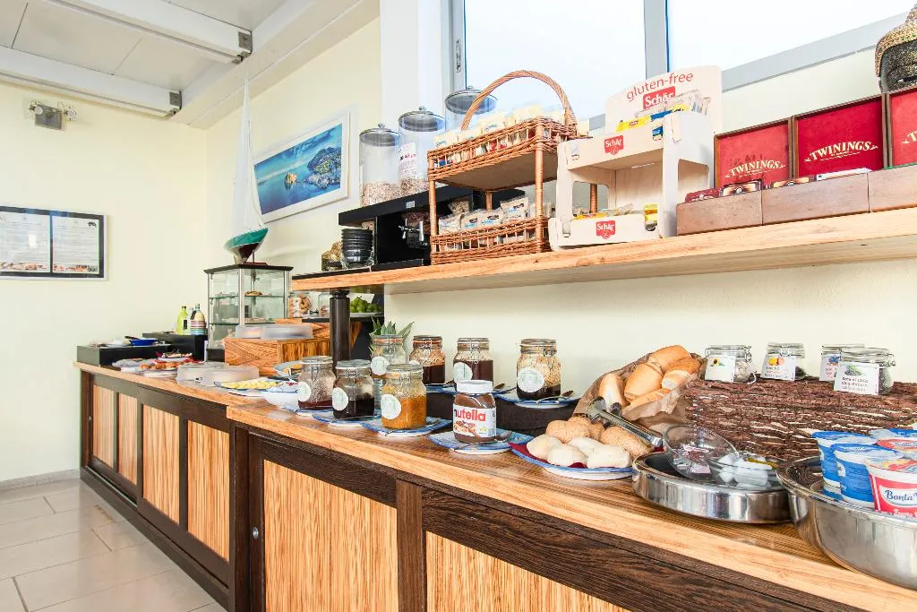 Restaurant, Marina 10 Boutique & Design Hotel, Naples