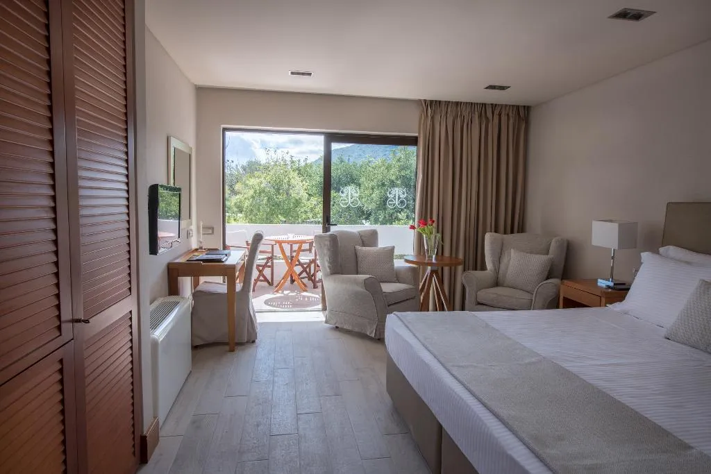 Double or Twin CLASSIC Room, Elounda Bay Palace, Crete