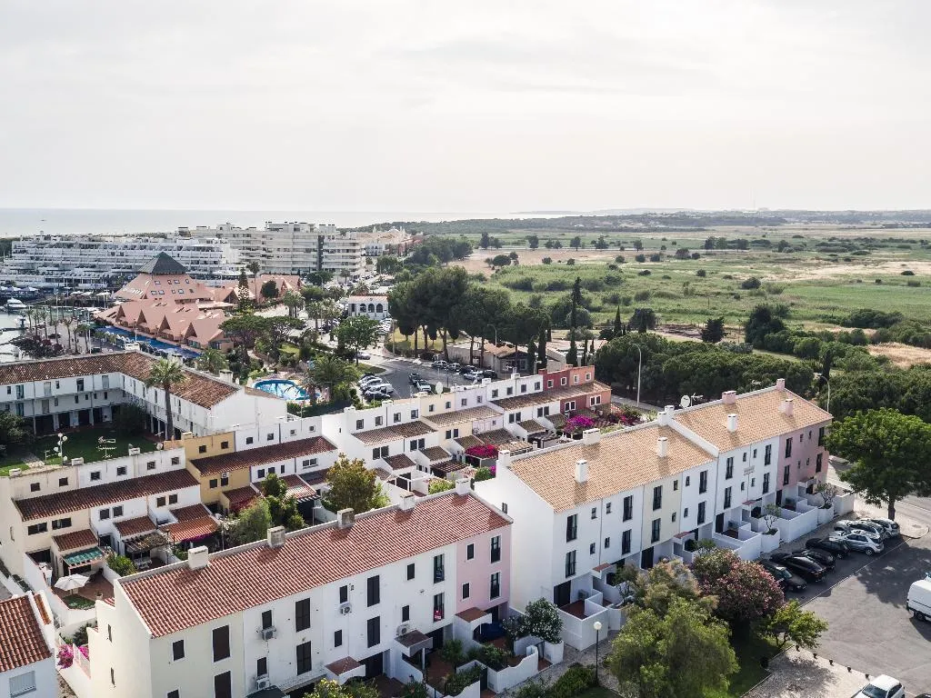General view, Mouraliz Apartamentos, Algarve