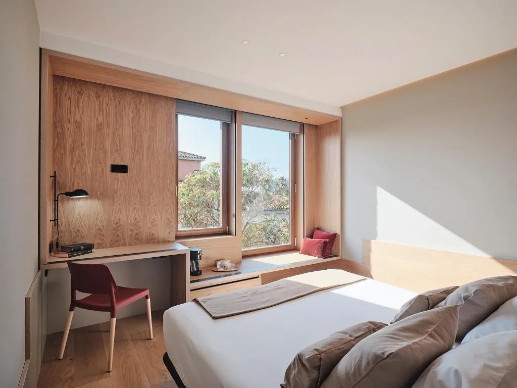 DOUBLE ONE BED Room, Qgat Suites & Events, Barcelona