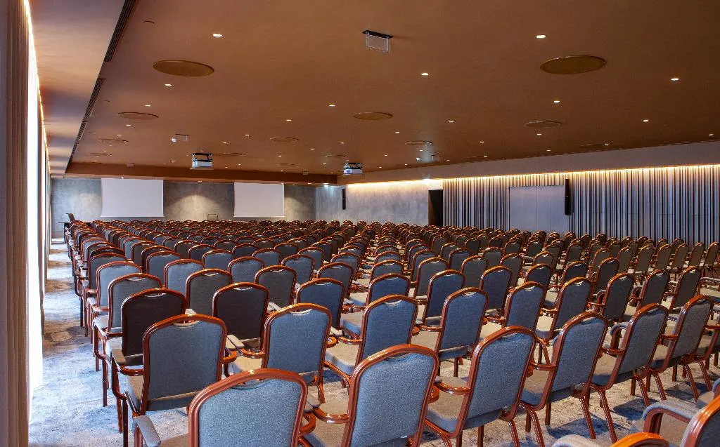 Conferences, Forte de Gaia Autograph Collection, Porto