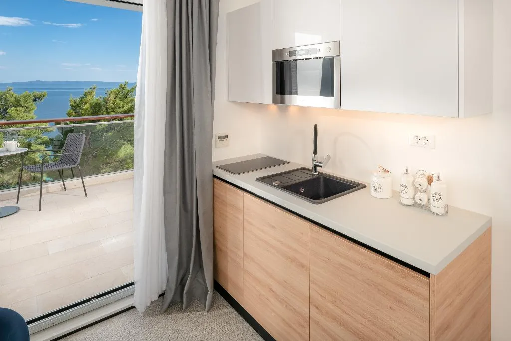 APARTMENT SEA VIEW WITH BALCONY Room, Noemia Apartments, Split