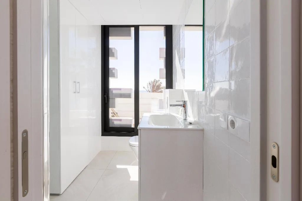 APARTMENT SEA VIEW WITH TERRACE Room, Apartamentos Seafront Boutique Calabeach, Costa Del Sol