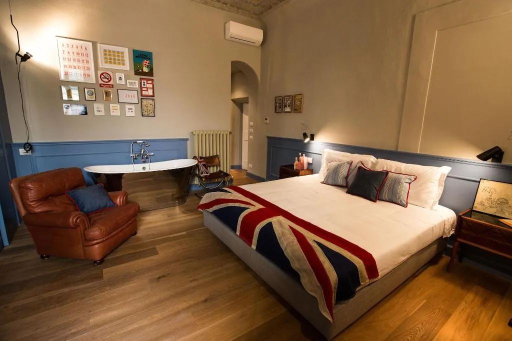 Room, Adastra Suites, Florence