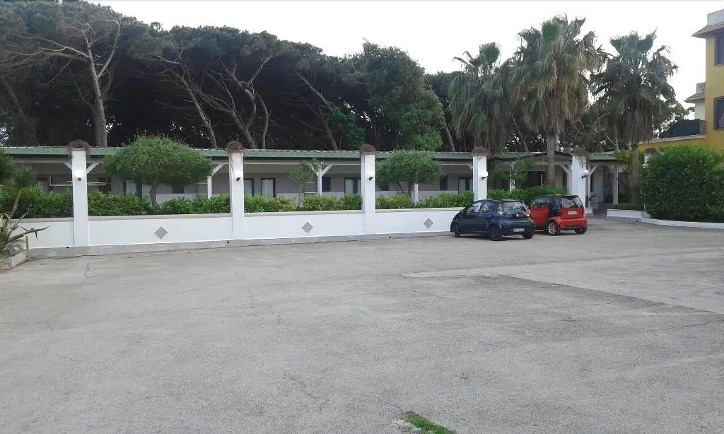 General view, Hotel LePinède, Naples