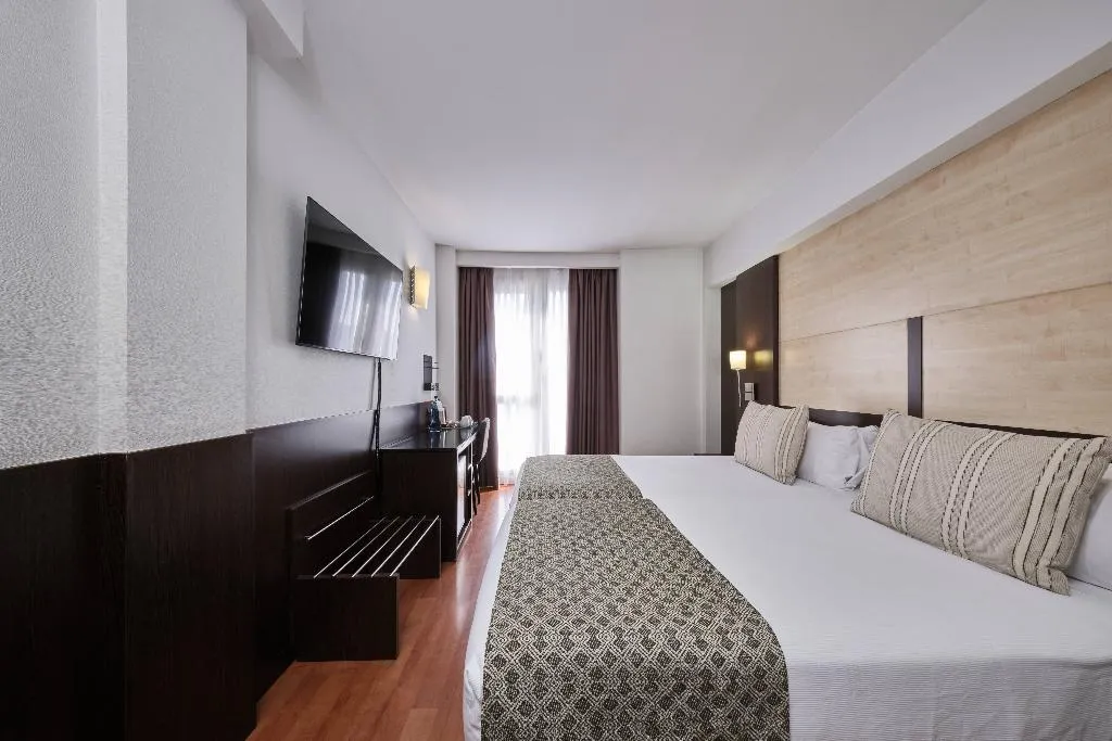 Room, Catalonia Sagrada Familia, Barcelona
