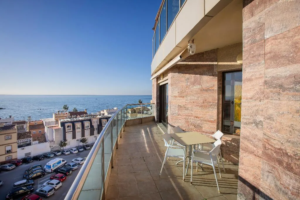 SUITE STANDARD Room, Moon Dreams CalaBahia, Costa Del Sol