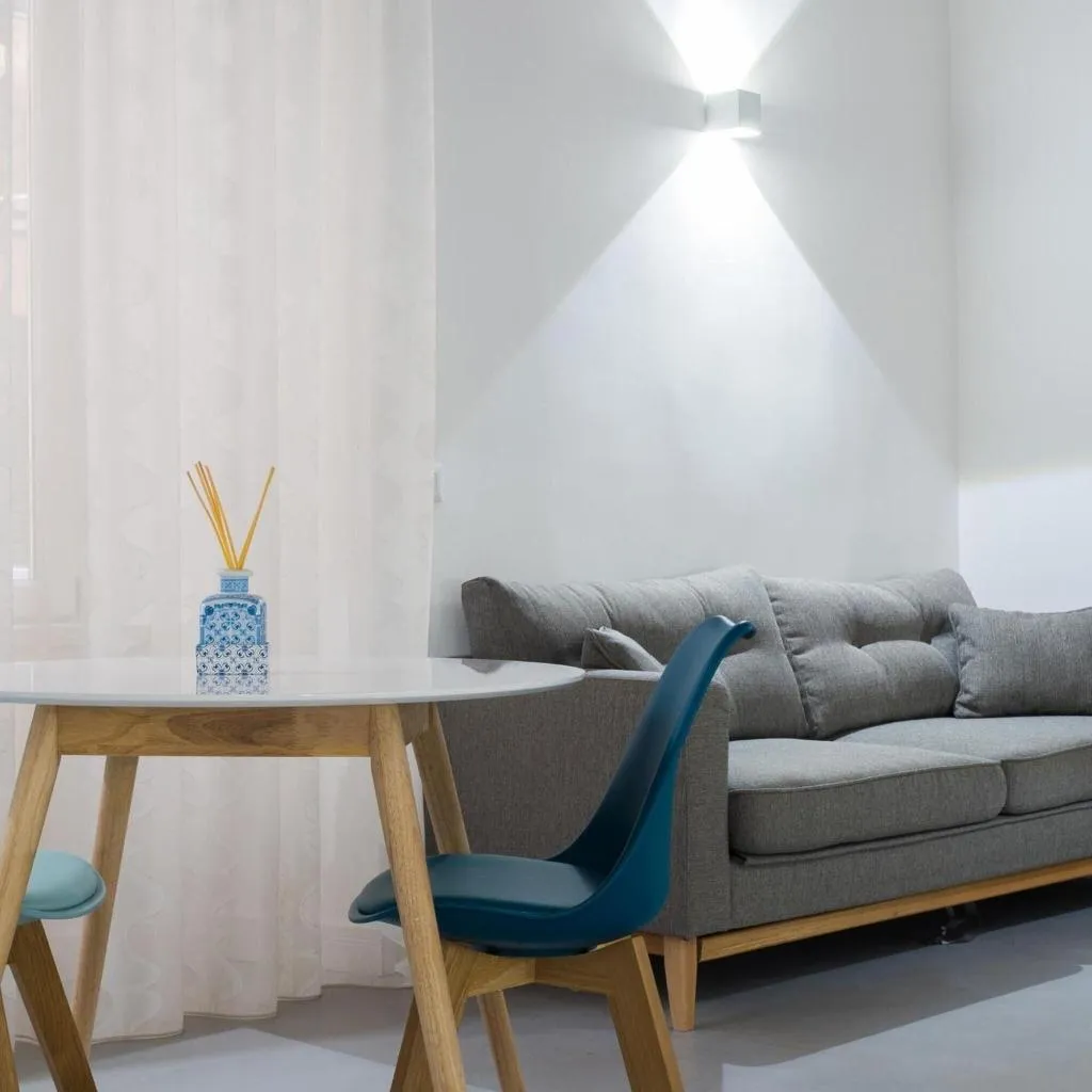 Room, Dada Suite, Naples