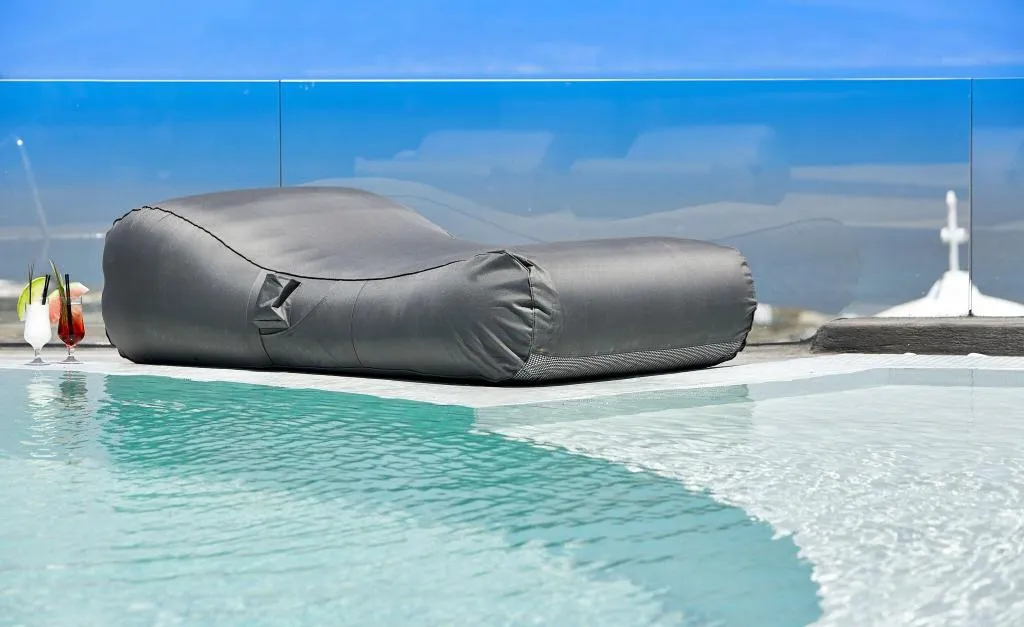 Pool, Aperanto Suites, Santorini