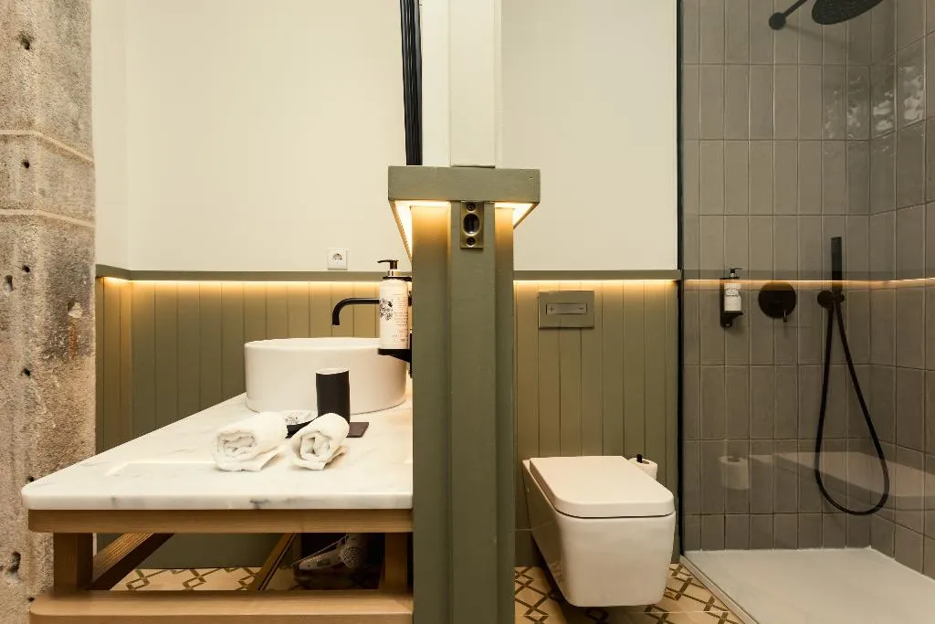 APARTMENT ONE BEDROOM Room, Líbere Porto Laranjais, Porto