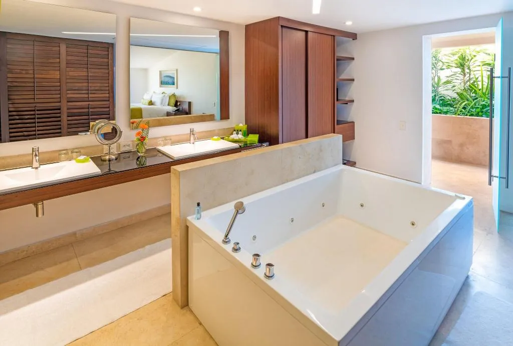 SUITE Presidential Room, InterContinental Presidente Cancun Resort, Cancun Area