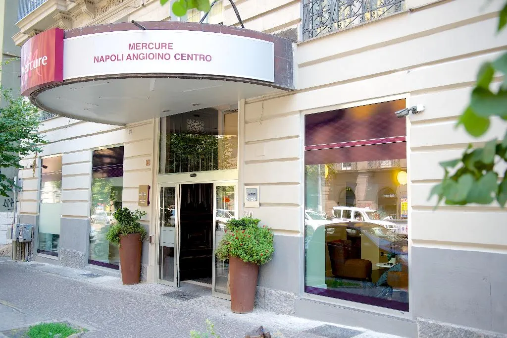 General view, Mercure Napoli Centro Angioino, Naples