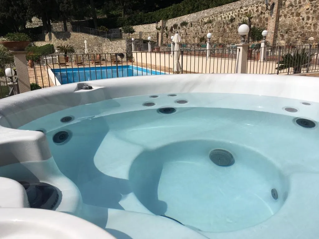 Pool, Villa Pulejo, Catania