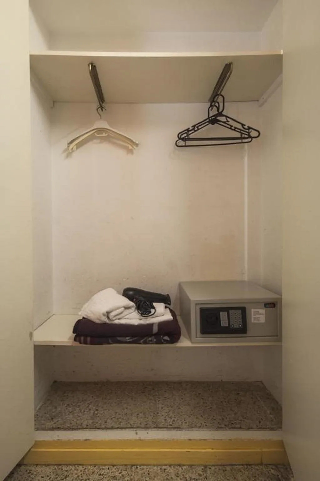 TRIPLE STANDARD Room, Hostel Albergue Studio, Barcelona