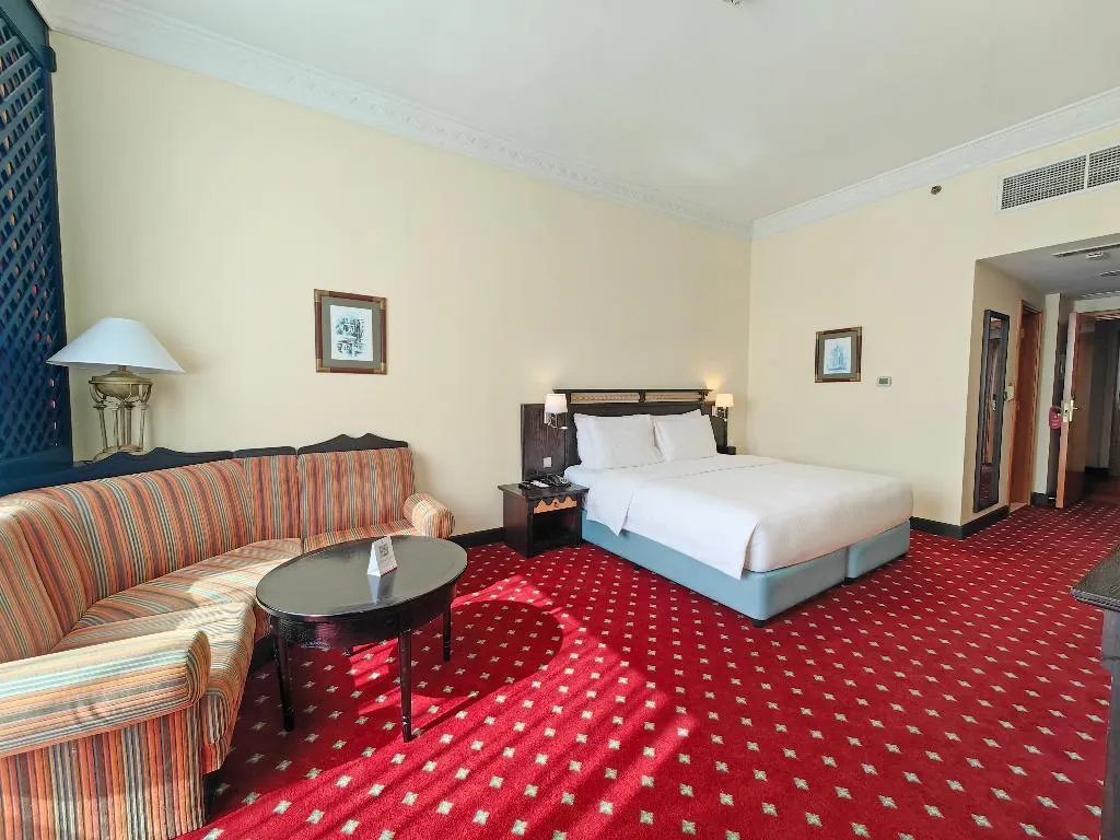 DOUBLE DELUXE Room, Millennium Airport Hotel Dubai, Dubai