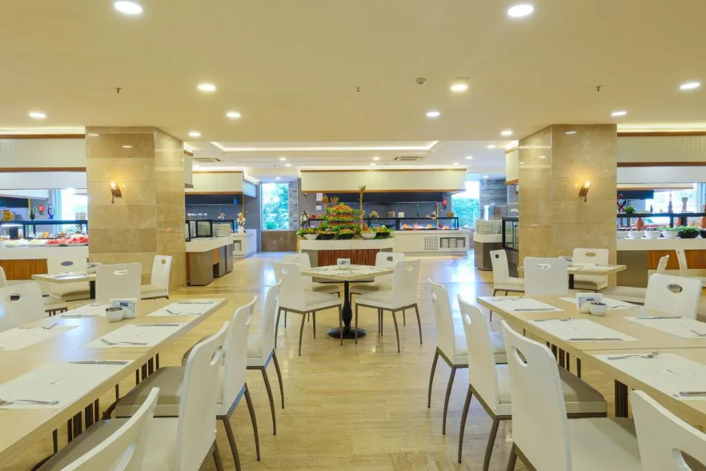 Restaurant, Crystal Admiral Aqua Collection, Antalya